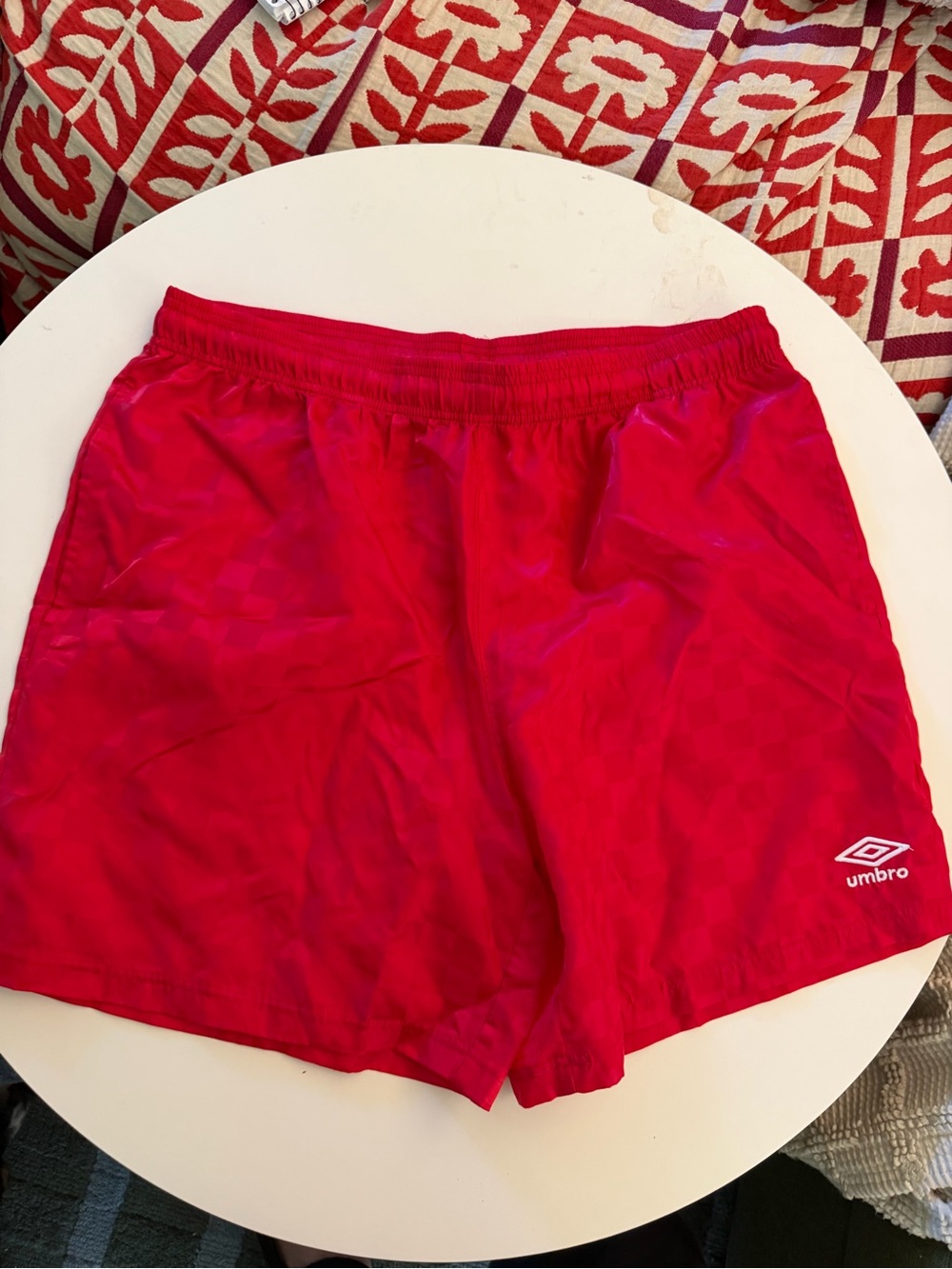 Umbro Red checkered soccer shorts size XL